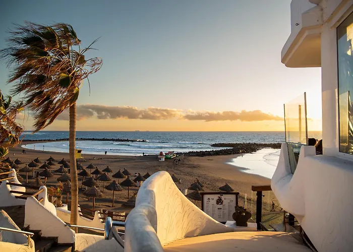 アパート Urbania