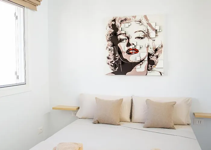 Urbania アパート