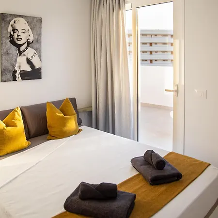 Apartment Urbania Costa Adeje (Tenerife)