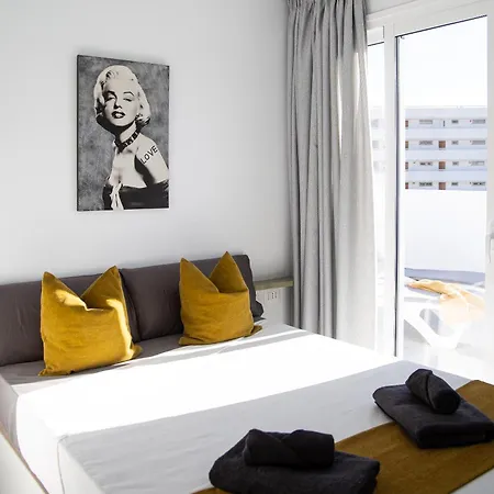 Urbania * Costa Adeje (Tenerife)