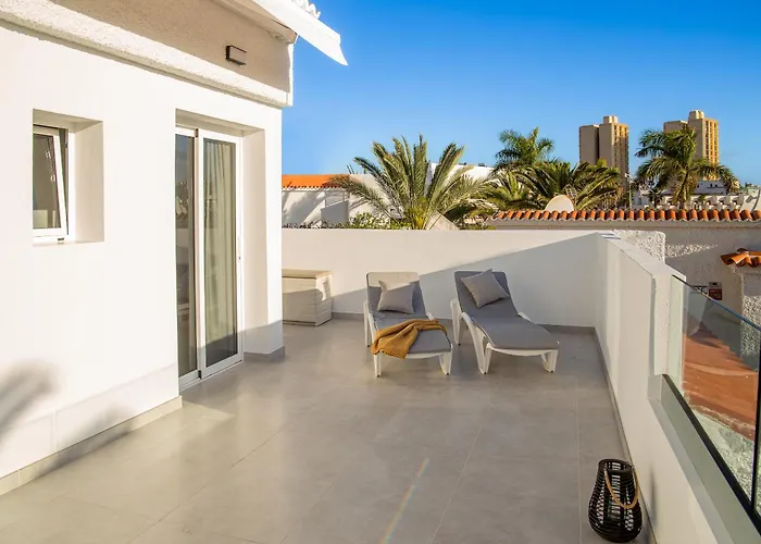 Urbania Costa Adeje (Tenerife)