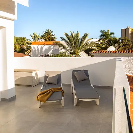 Urbania * Costa Adeje (Tenerife)